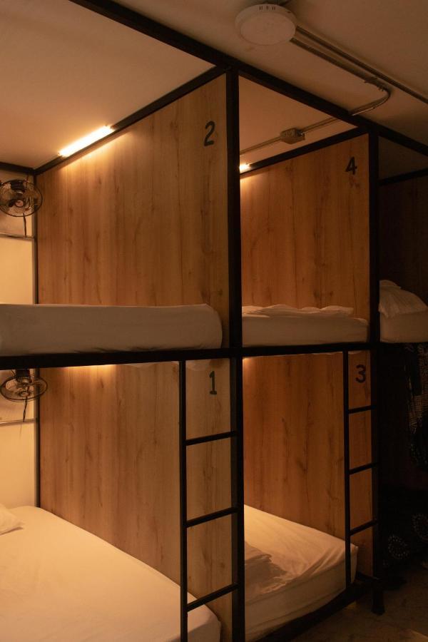 La Familia Hostel - Parque Poblado Medellín Kültér fotó