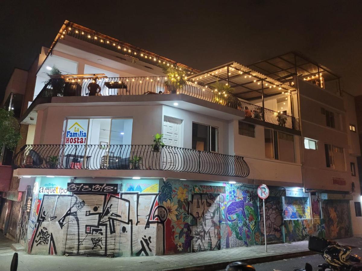La Familia Hostel - Parque Poblado Medellín Kültér fotó
